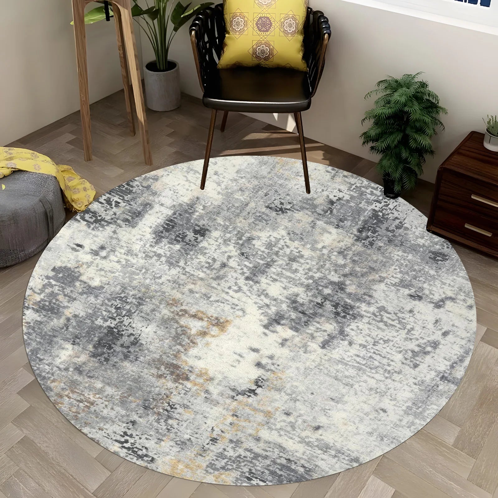 Distressed Round Carpet